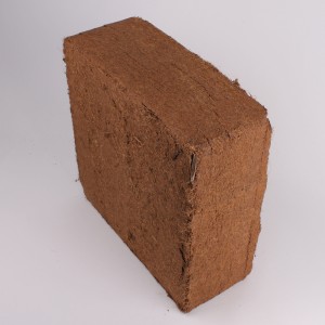 Compressed Coco Brick 4.5kg | Mediums | Coco Coir Mediums
