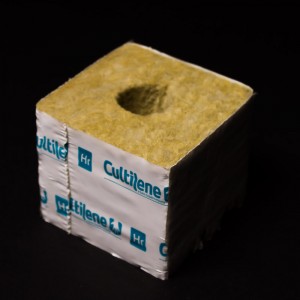 75mm Cultilene Rockwool Cube (25mm hole) | Mediums | Hydroponic Mediums | Propagation | Rooting Gel, Scalpels & Substrates 